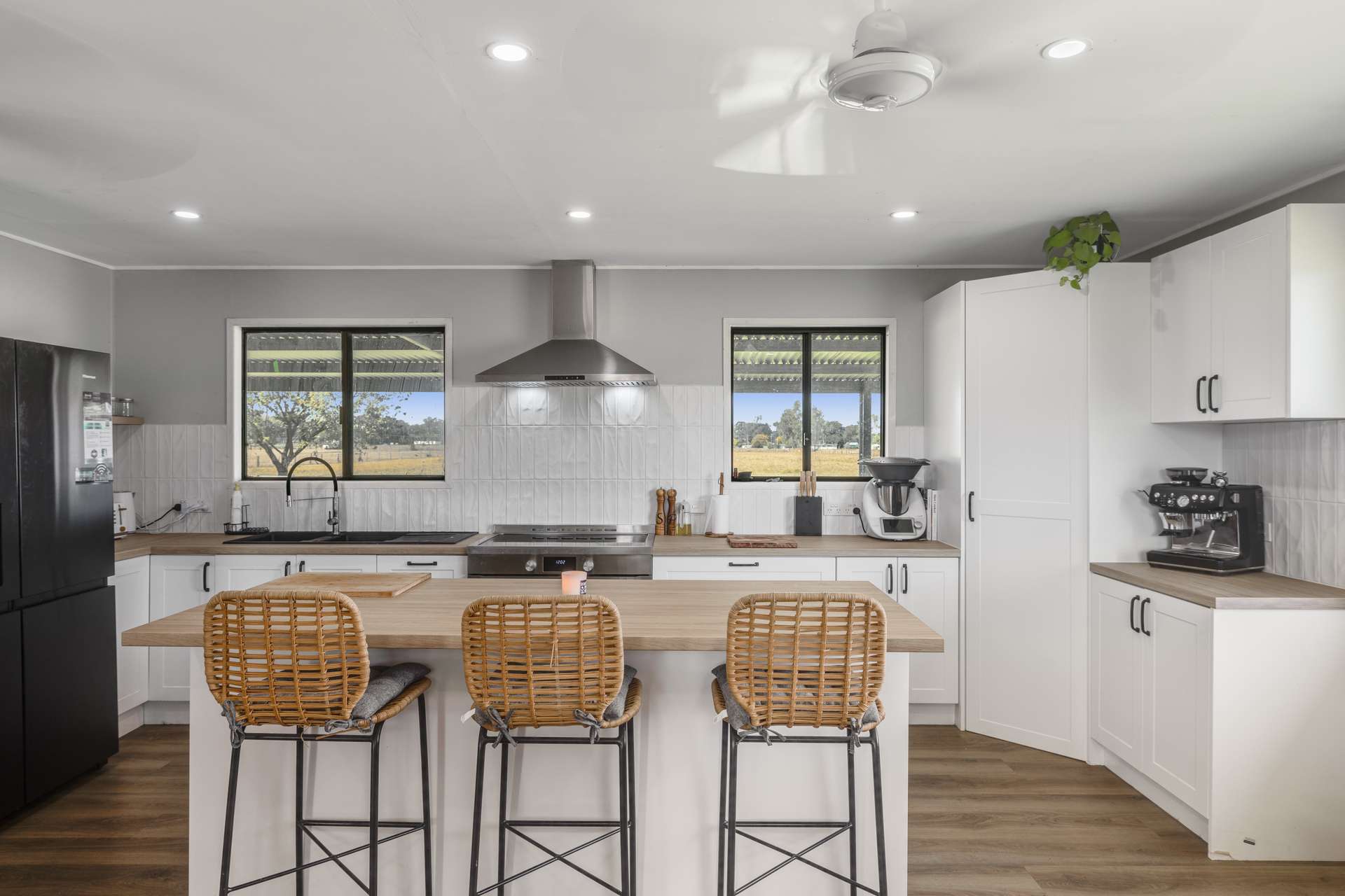 42 Trost Street, Helidon For Sale by Farmbuy.com - image 3