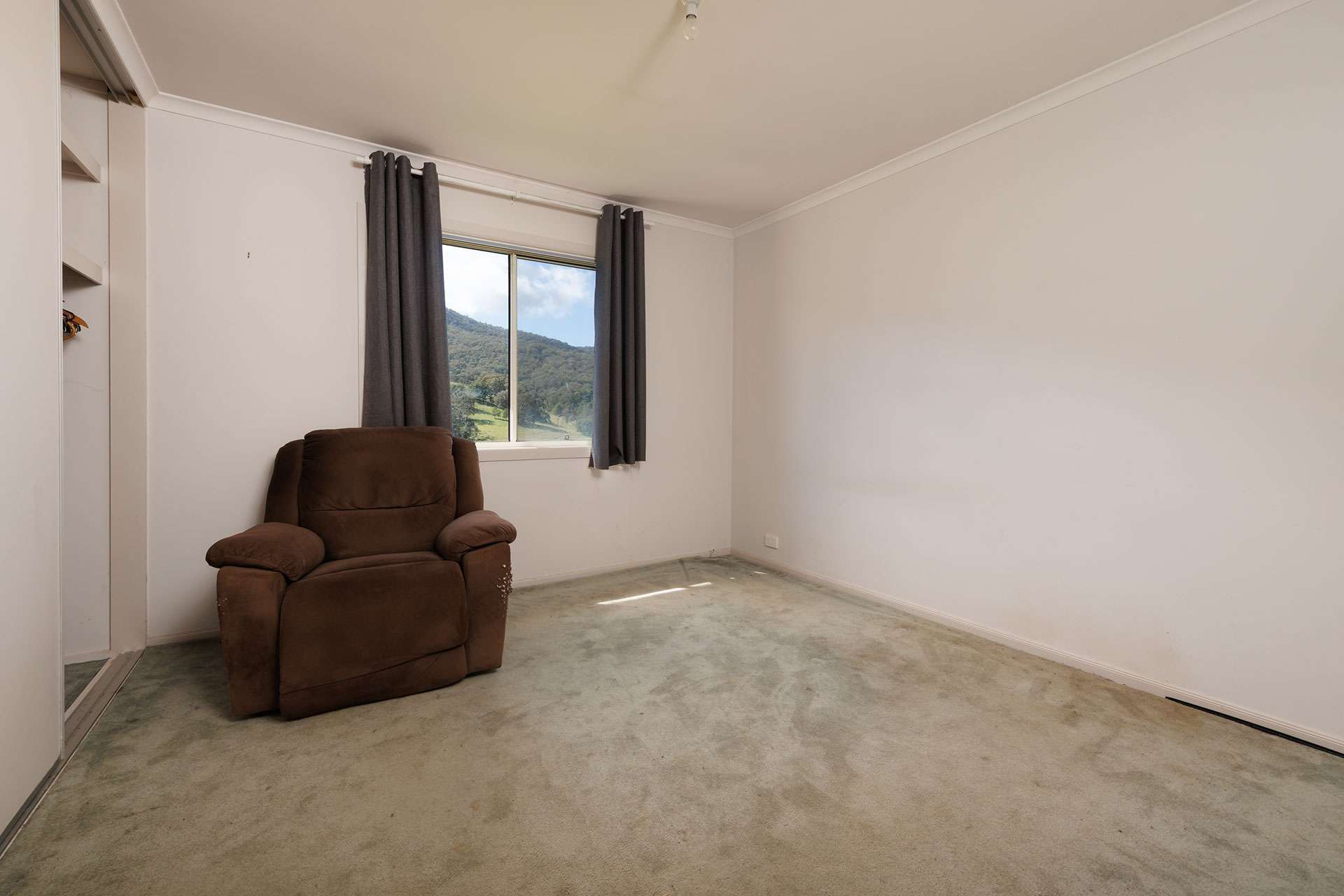 520 Wises Creek Road, Talgarno Auction by Farmbuy.com - image 11