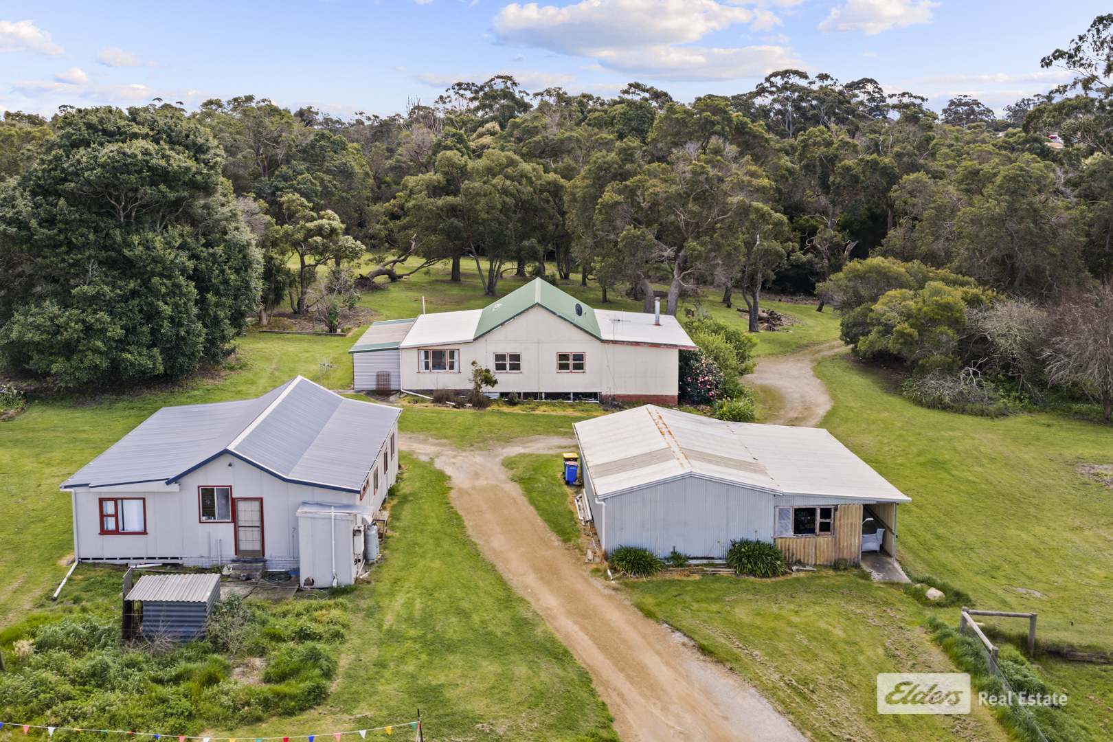16 Argyll Street, Gledhow For Sale by Farmbuy.com - image 5