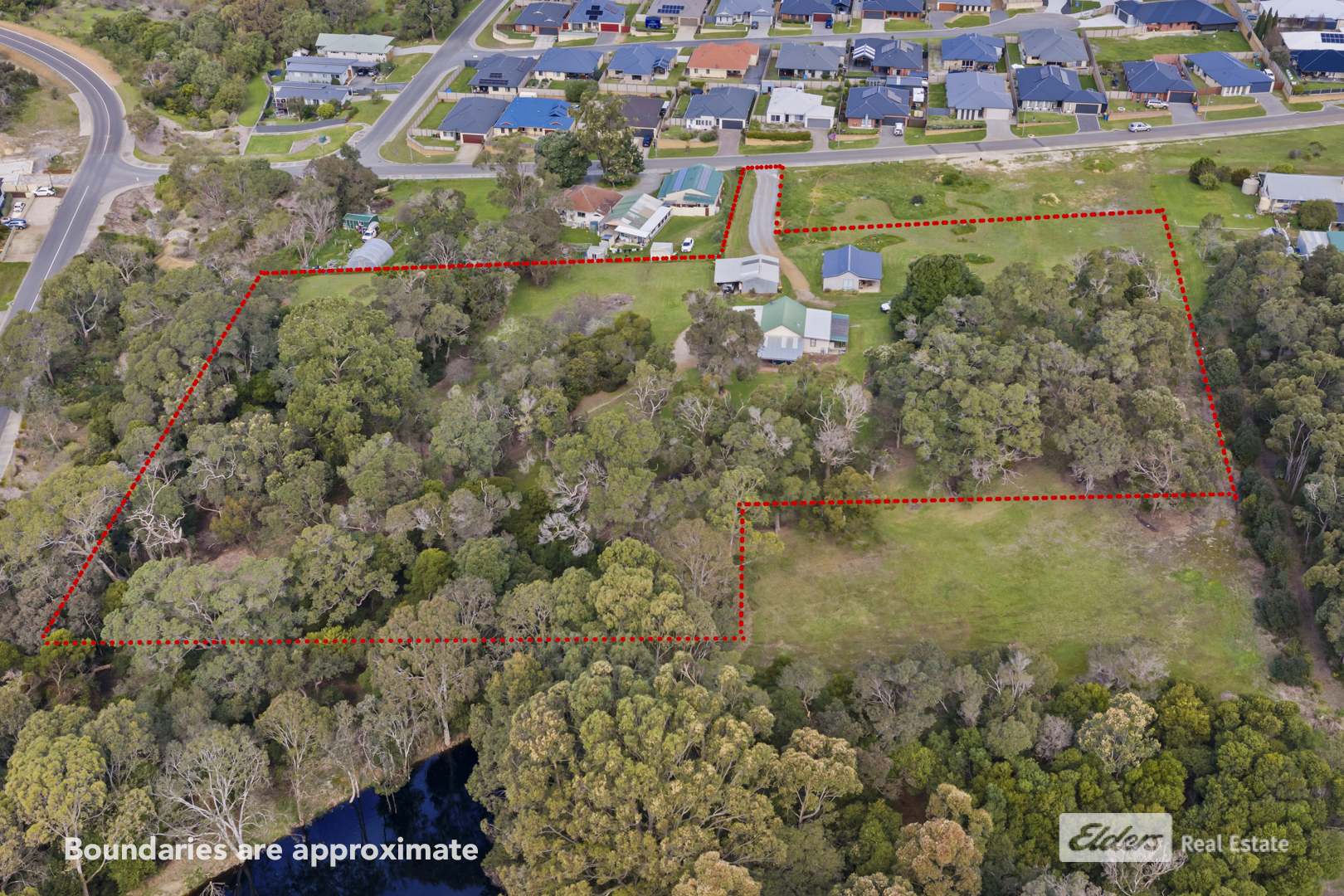 16 Argyll Street, Gledhow For Sale by Farmbuy.com - image 28
