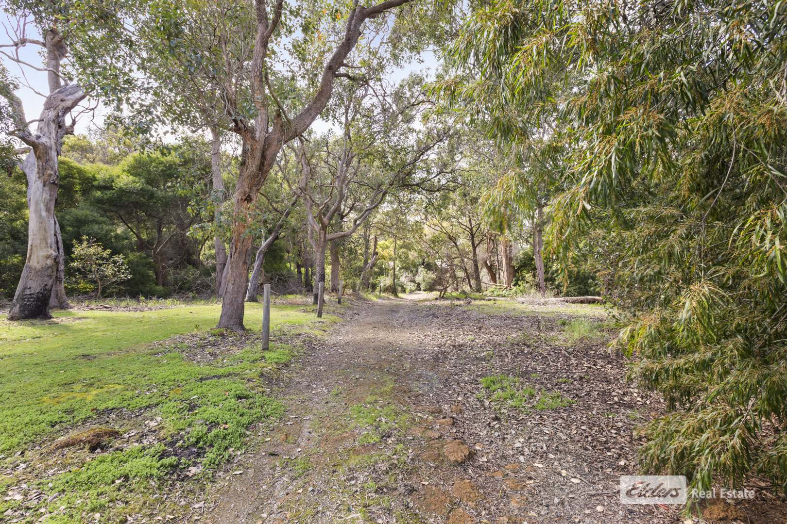 16 Argyll Street, Gledhow For Sale by Farmbuy.com - image 29