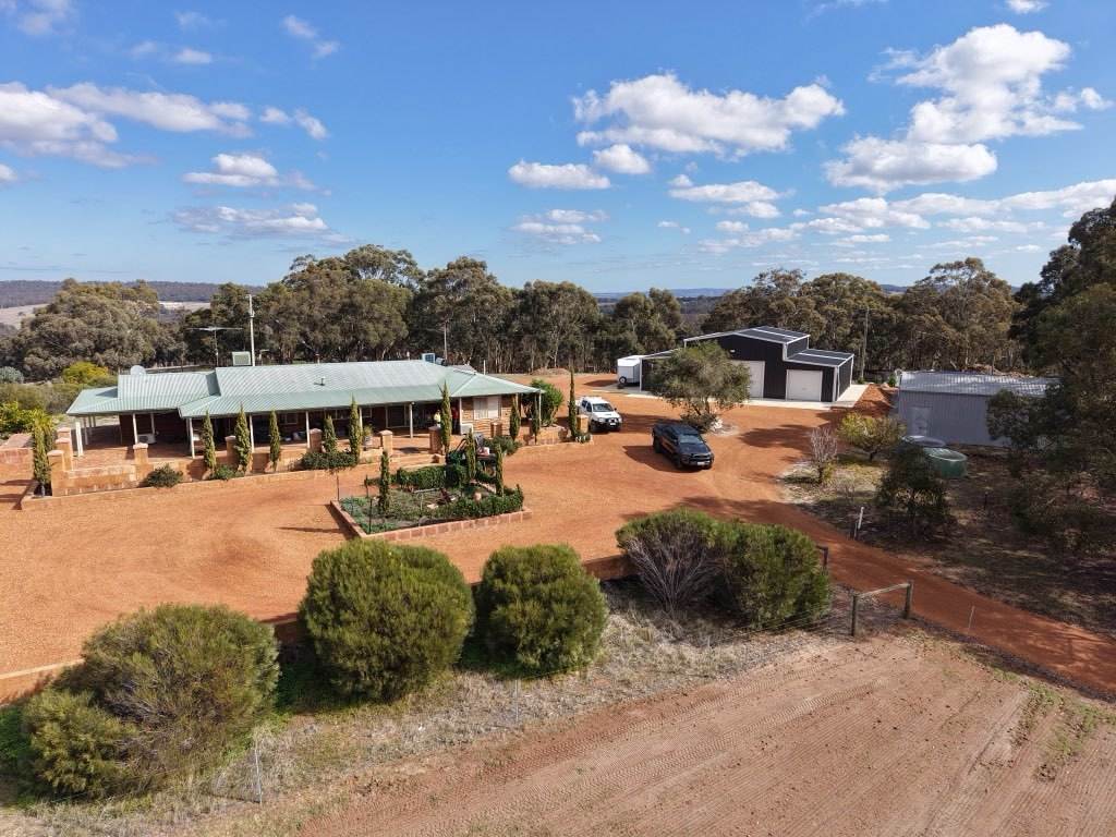 148 Jilyading Drive, Katrine For Sale by Farmbuy.com - image 3