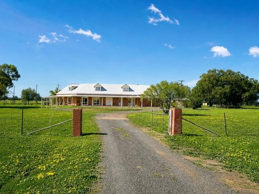 Farm For Sale - NSW - Coonamble - 2829 - Acreage Living Close to Town 