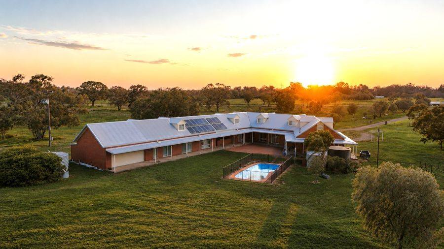 9524 Castlereagh Hwy, Coonamble For Sale by Farmbuy.com - image 4