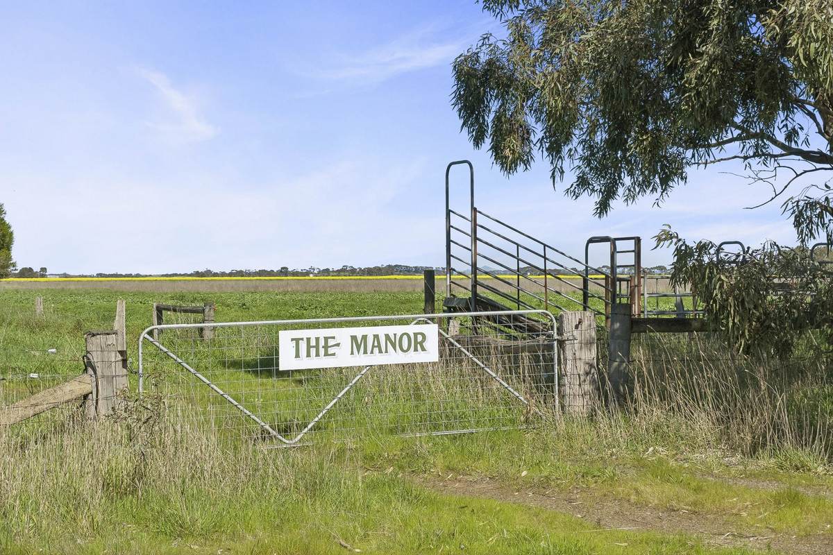 Crn Steeles Road & Foxhow Road, Leslie Manor For Sale by Farmbuy.com - image 4