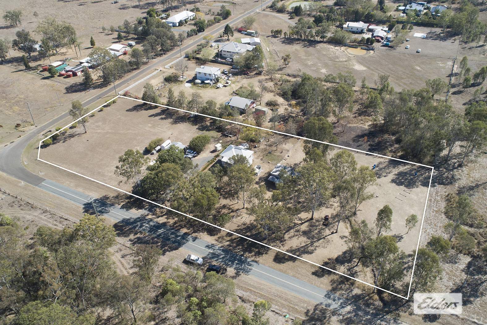 13 Beames Drive, Laidley South For Sale by Farmbuy.com - image 2