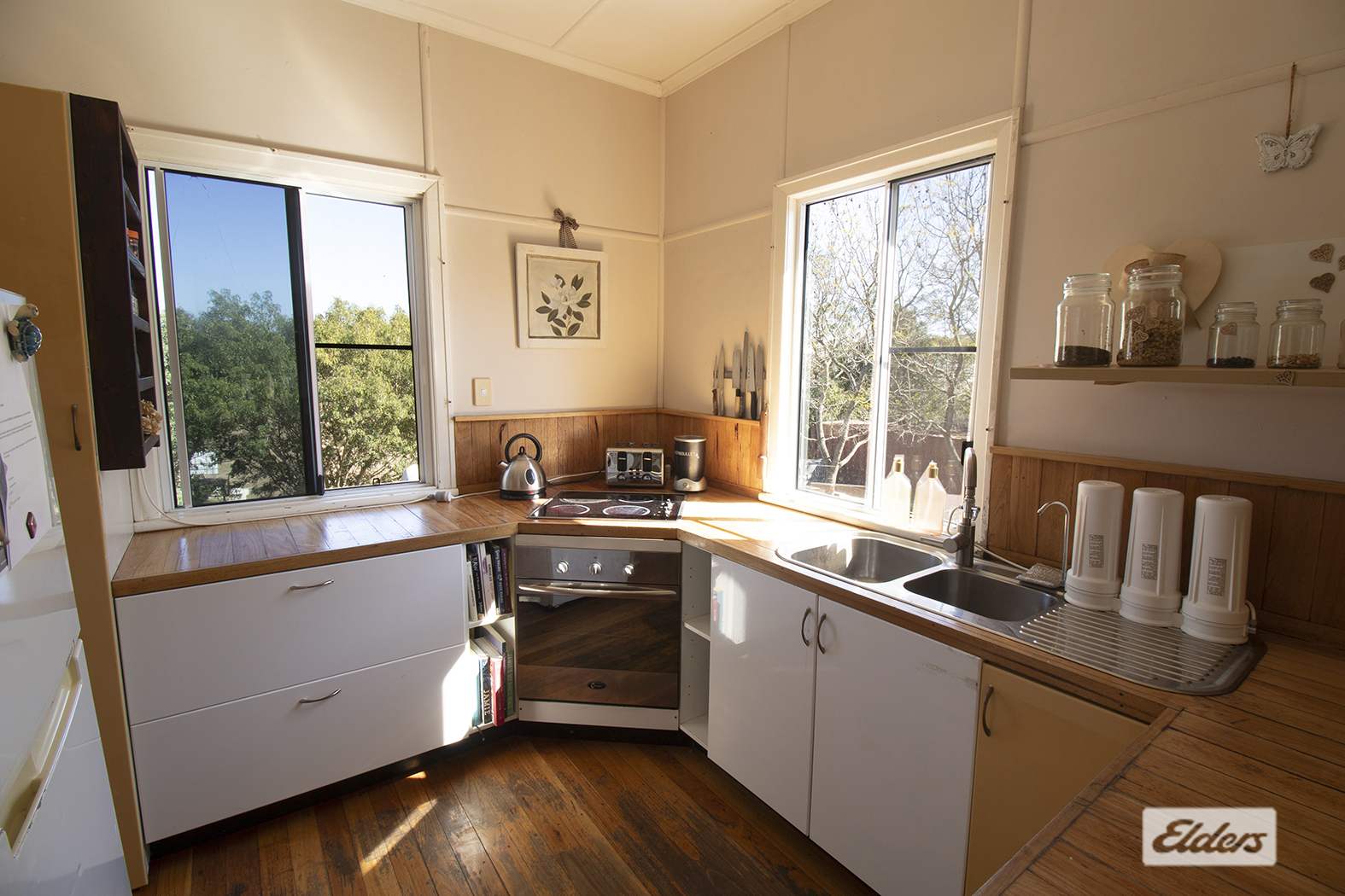 13 Beames Drive, Laidley South For Sale by Farmbuy.com - image 6