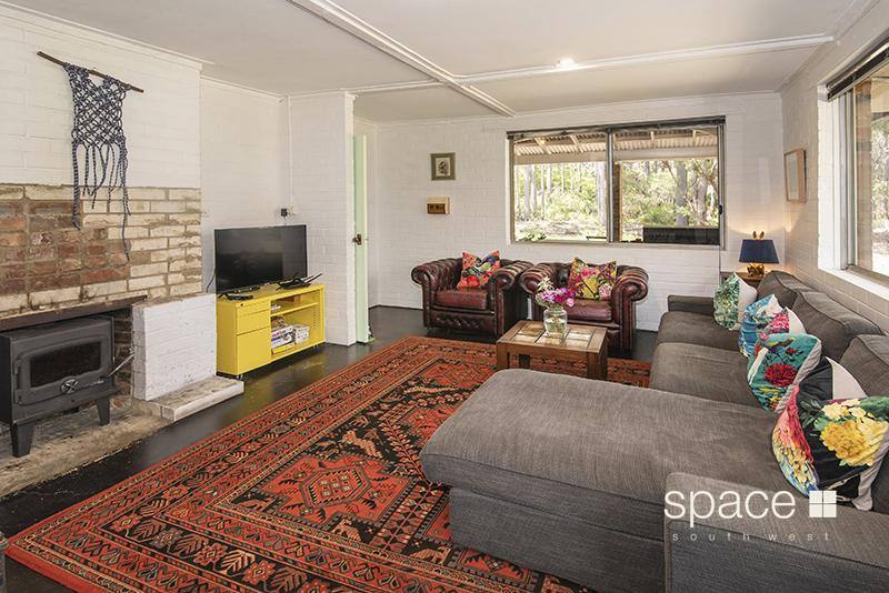 12 Walker Place, Redgate For Sale by Farmbuy.com - image 5