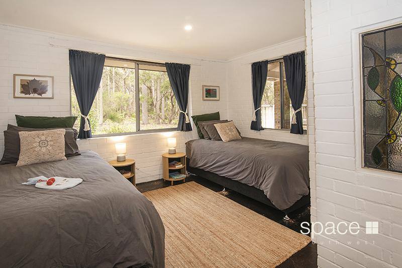 12 Walker Place, Redgate For Sale by Farmbuy.com - image 15