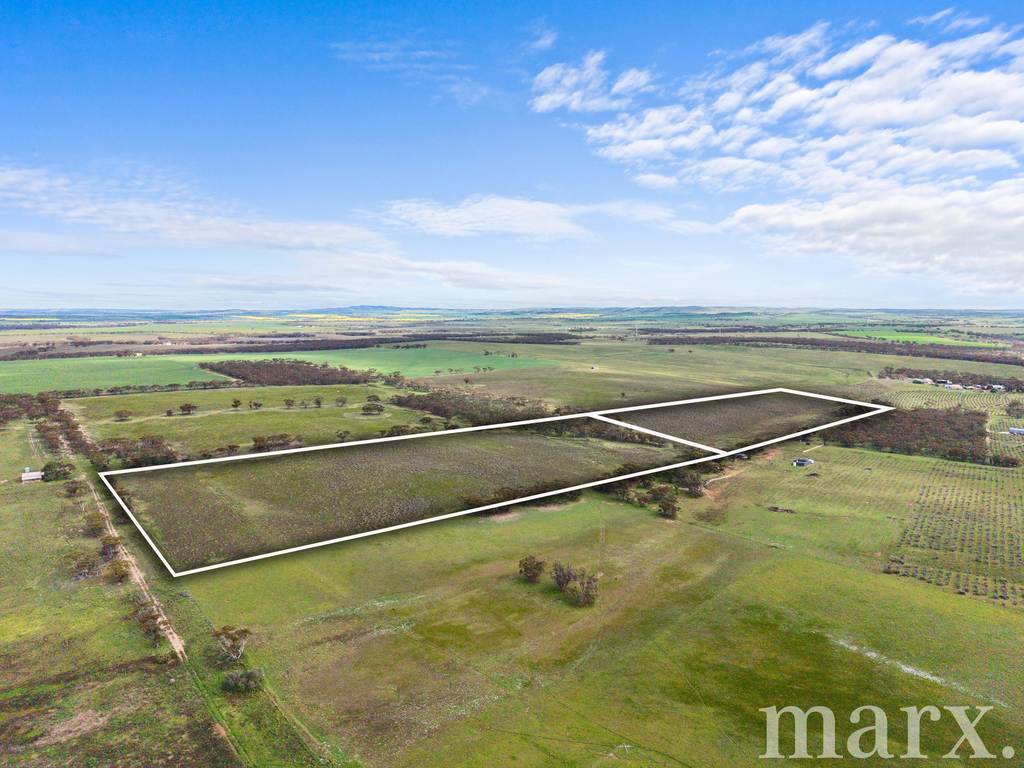 422 Railway Tce, Sutherlands SA 5374