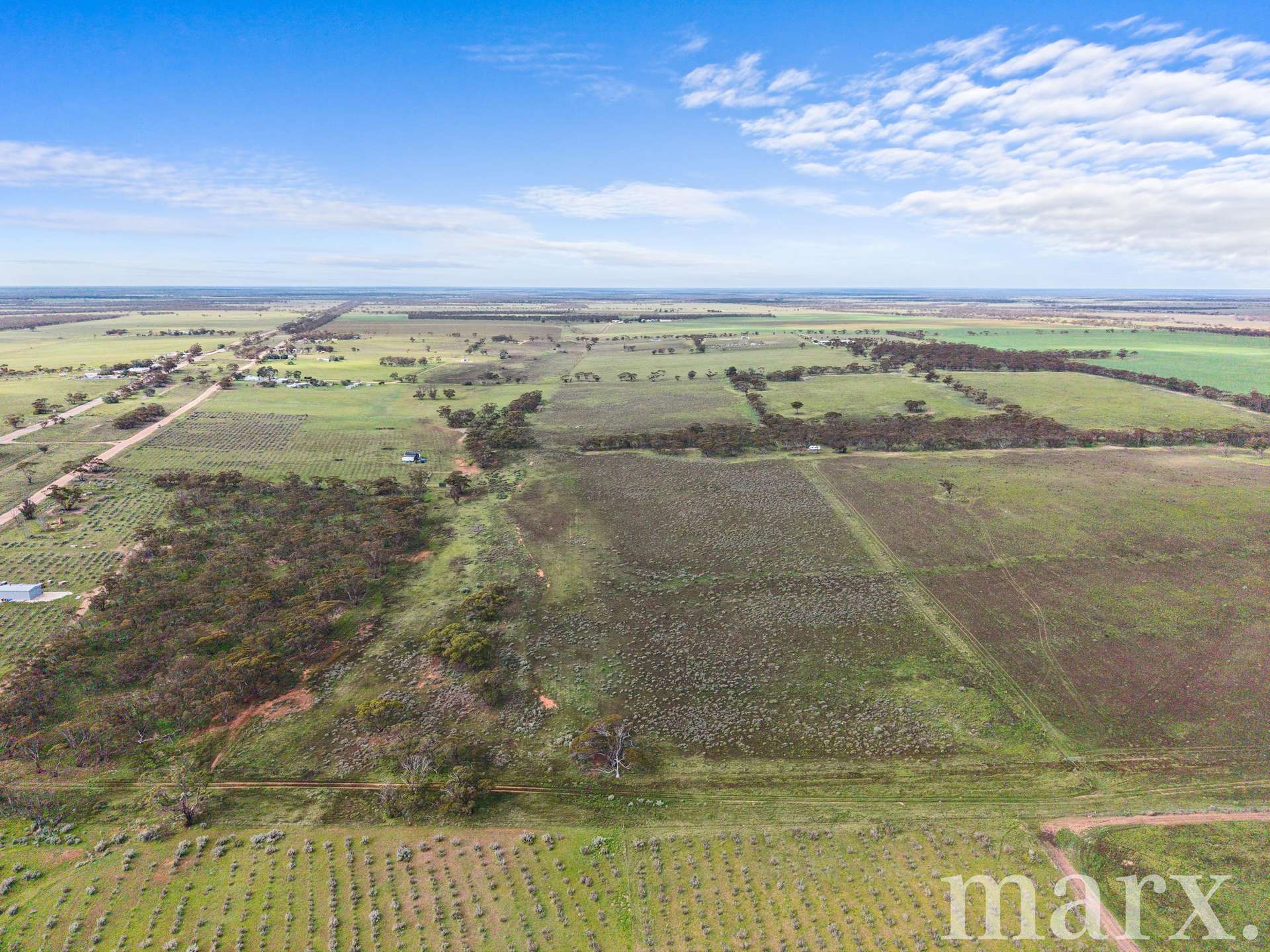 422 Railway Tce, Sutherlands For Sale by Farmbuy.com - image 6