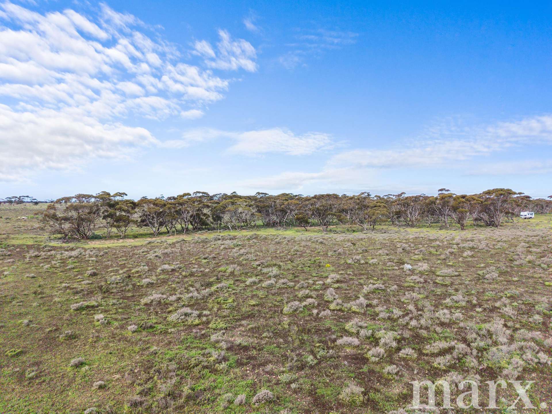 422 Railway Tce, Sutherlands For Sale by Farmbuy.com - image 9
