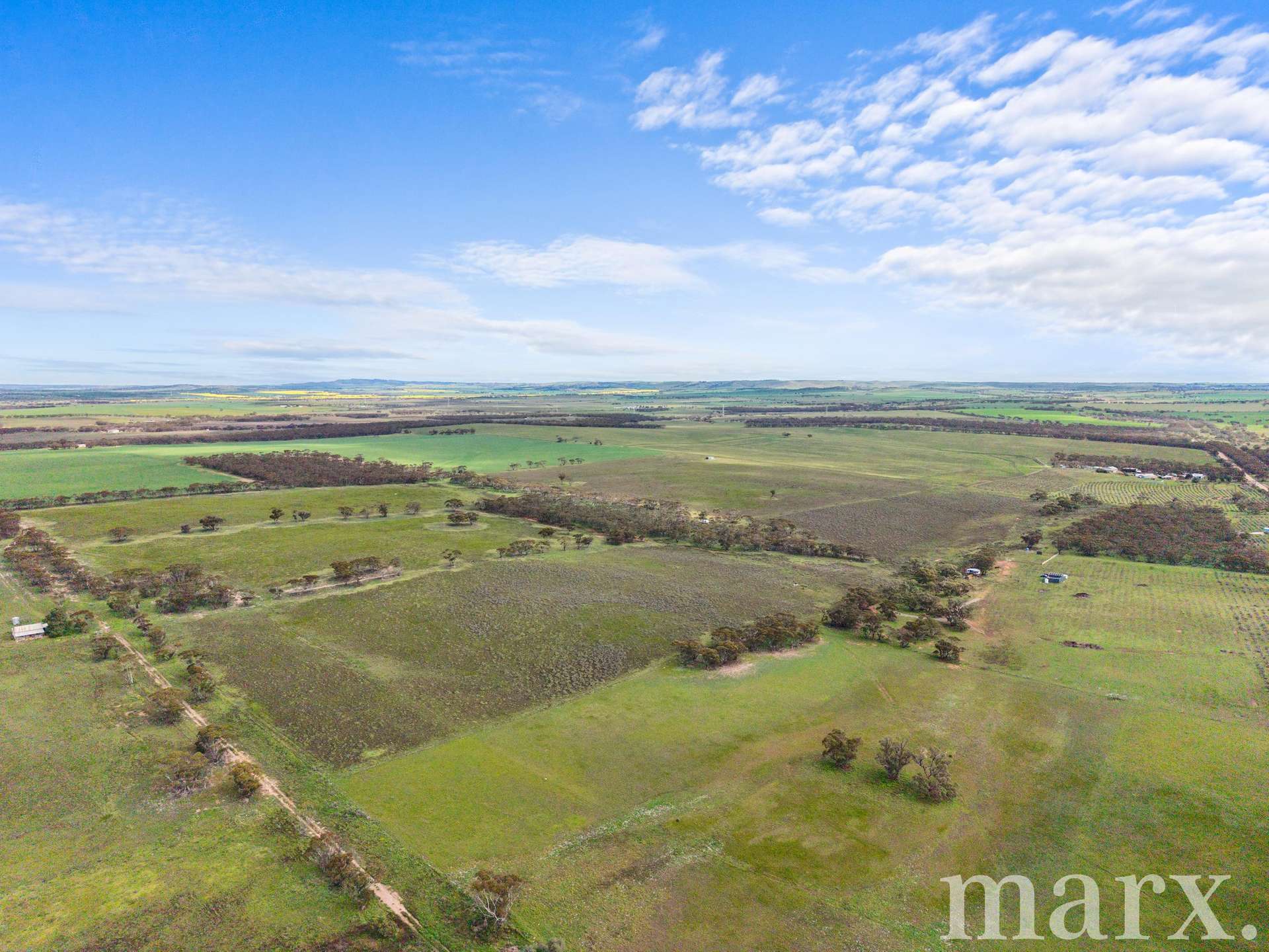 422 Railway Tce, Sutherlands For Sale by Farmbuy.com - image 2