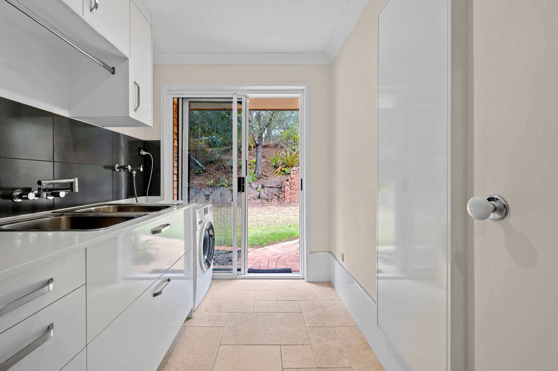 7 Brunswick Place, Wights Mountain For Sale by Farmbuy.com - image 21