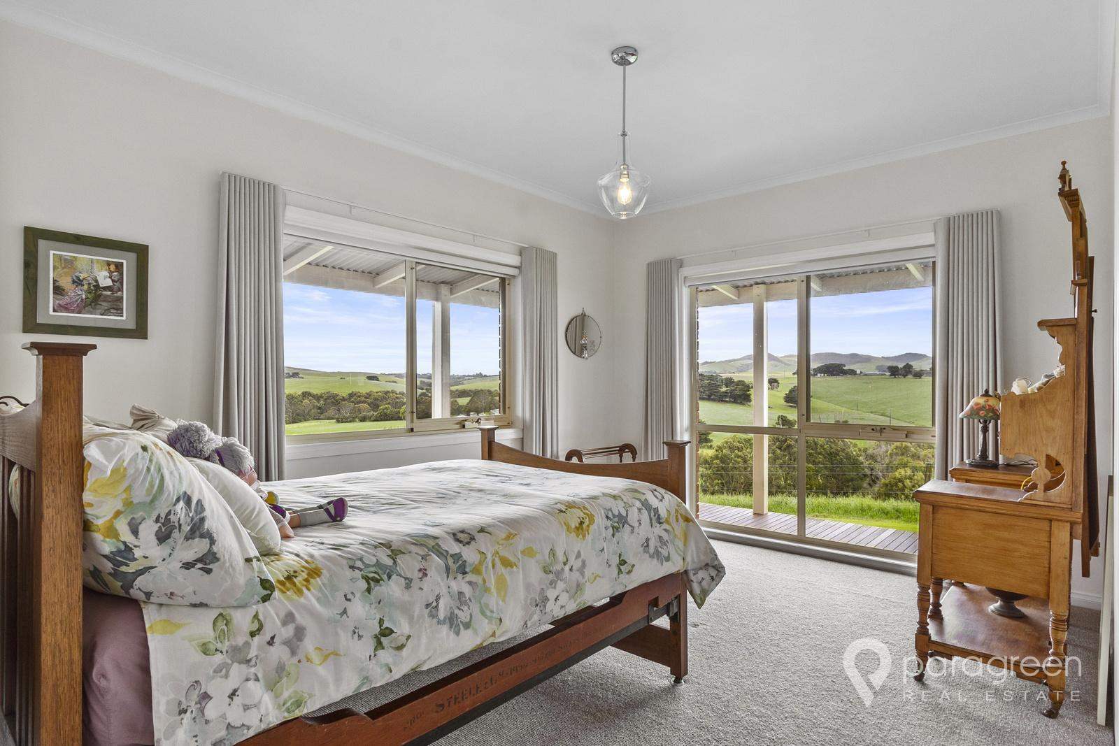 975 Falls Road, Fish Creek For Sale by Farmbuy.com - image 9