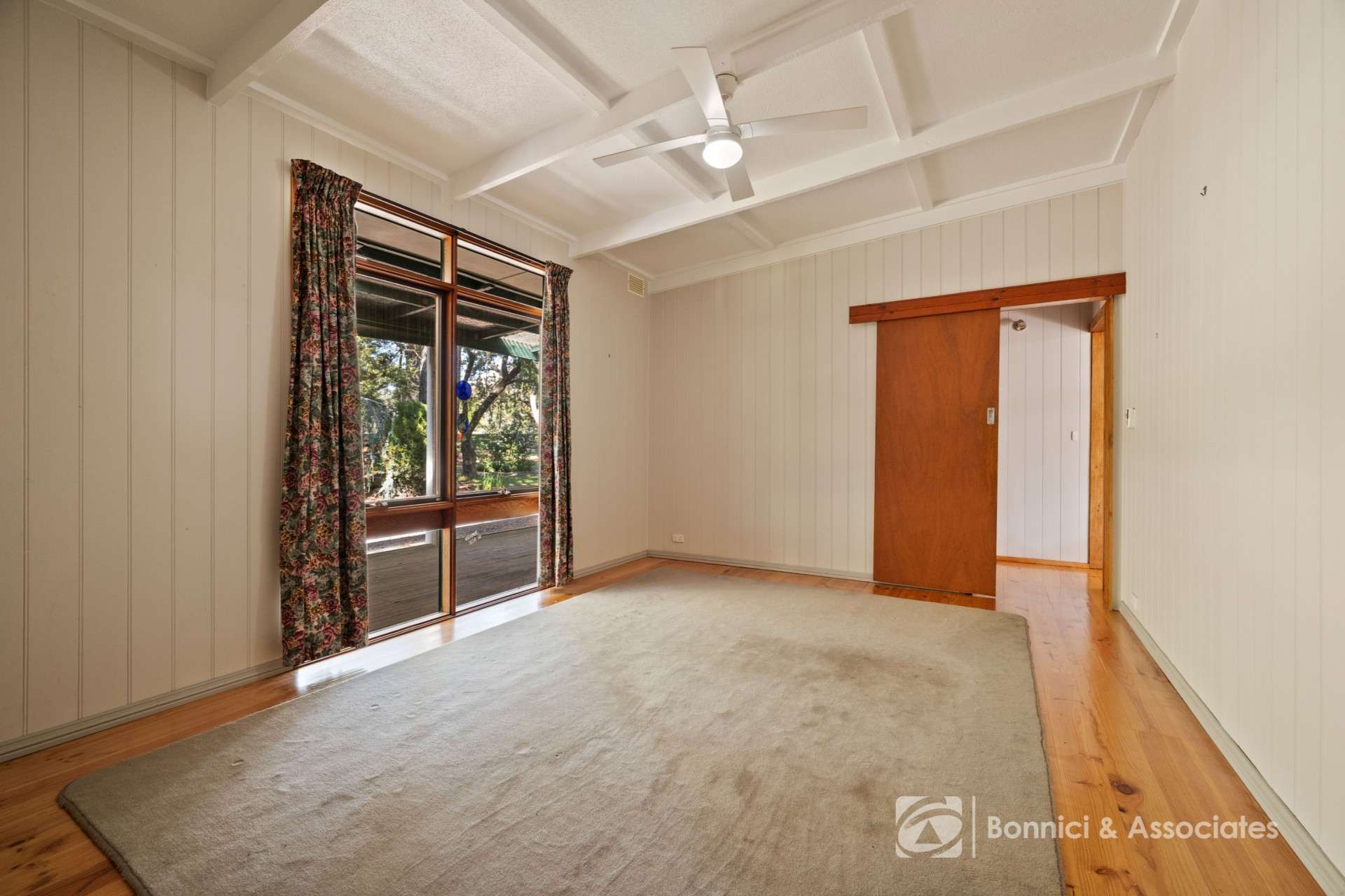 134 Fighting Gully Road, Beechworth For Sale by Farmbuy.com - image 12