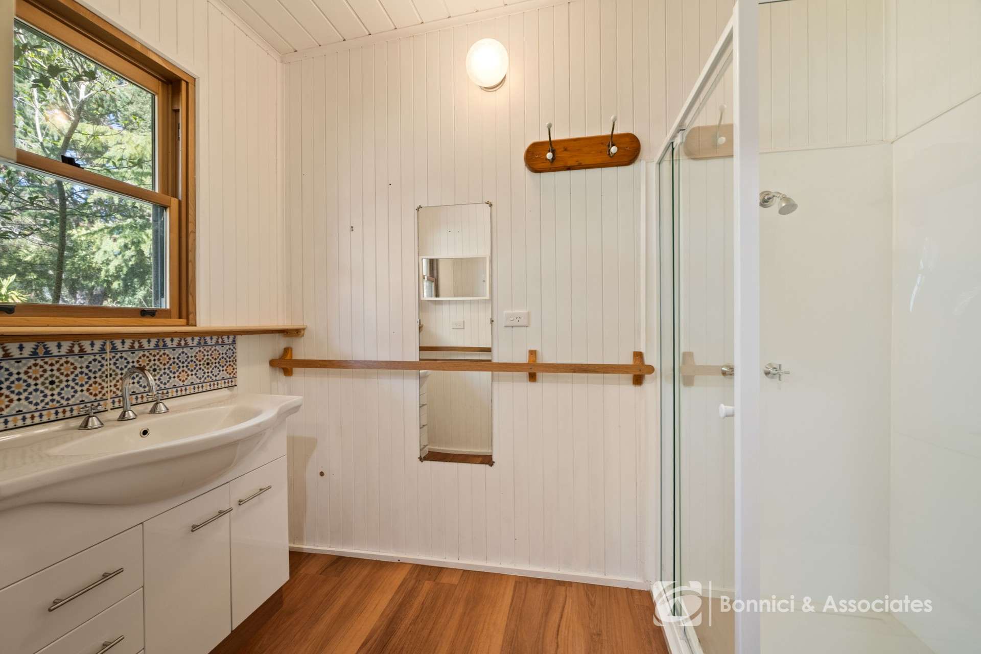 134 Fighting Gully Road, Beechworth For Sale by Farmbuy.com - image 10