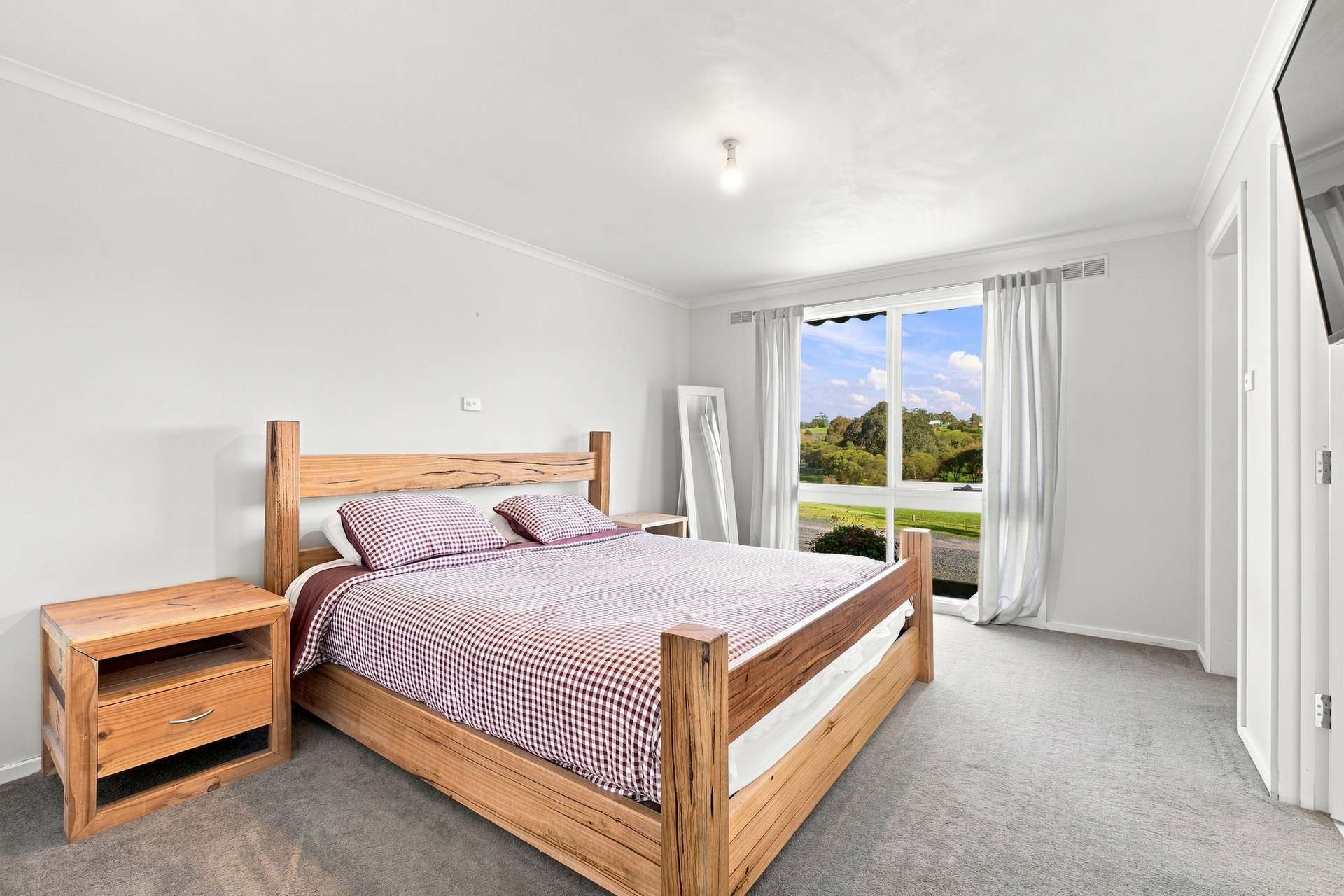5 Glen Place, Hazelwood North For Sale by Farmbuy.com - image 12