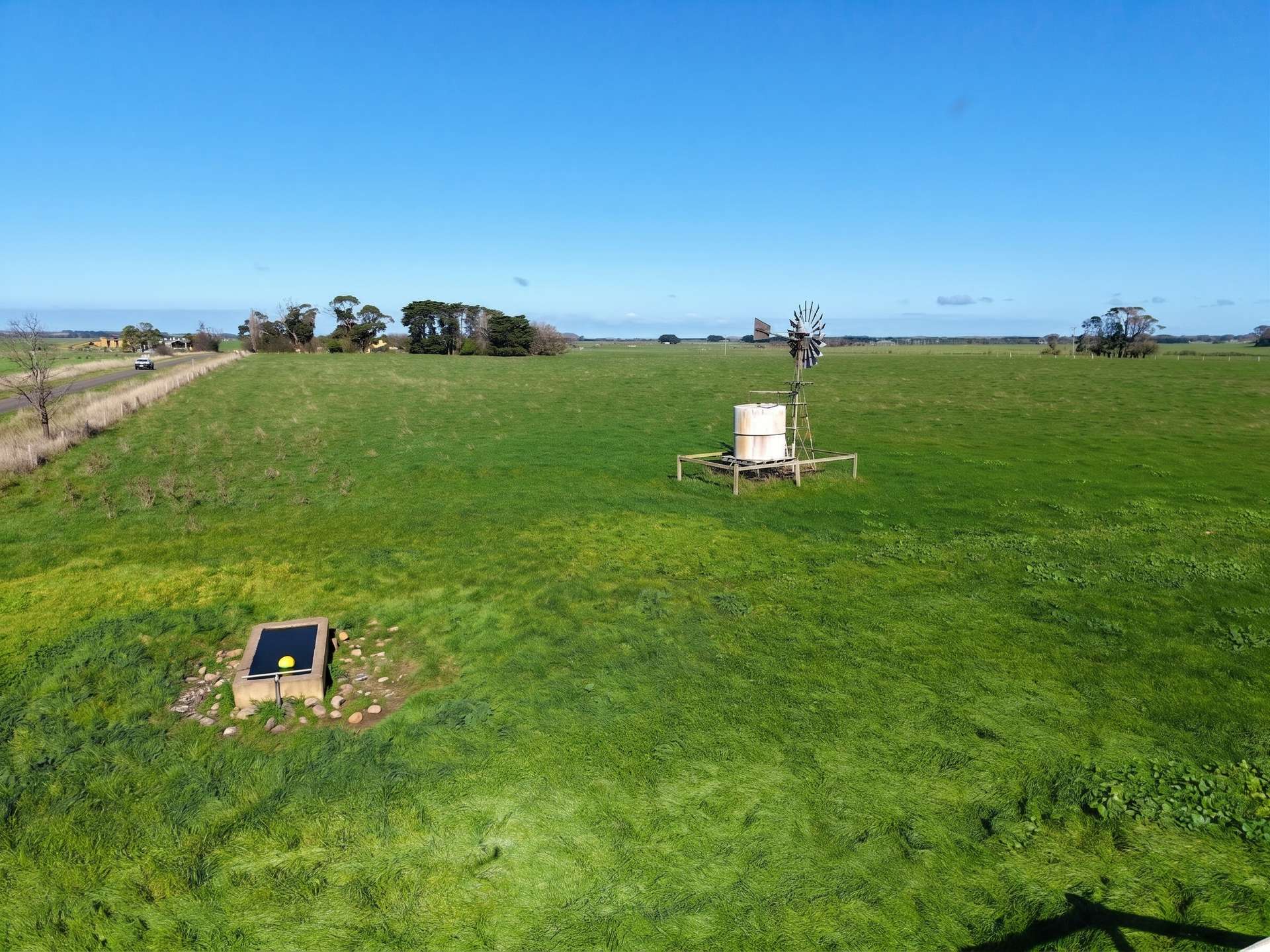 Nine Mile Creek Road, Koroit Auction by Farmbuy.com - image 7