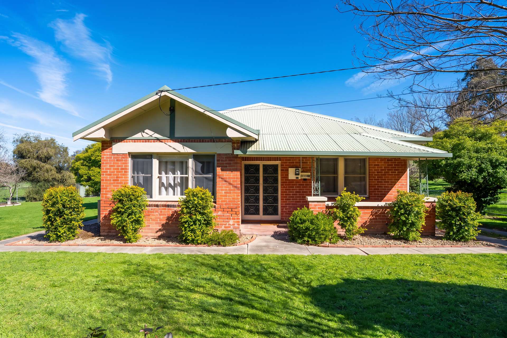 355 Lindsay Road, Staghorn Flat For Sale by Farmbuy.com - image 12