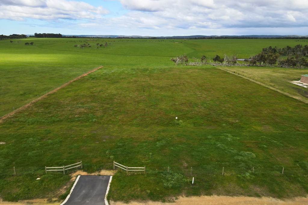 67 Minotaur Loop, Drome WA 6330