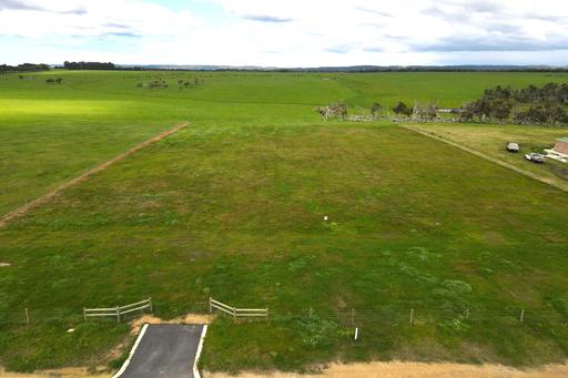 Farm For Sale - WA - Drome - 6330 - Lifestyle Living with Stunning Outlook 
