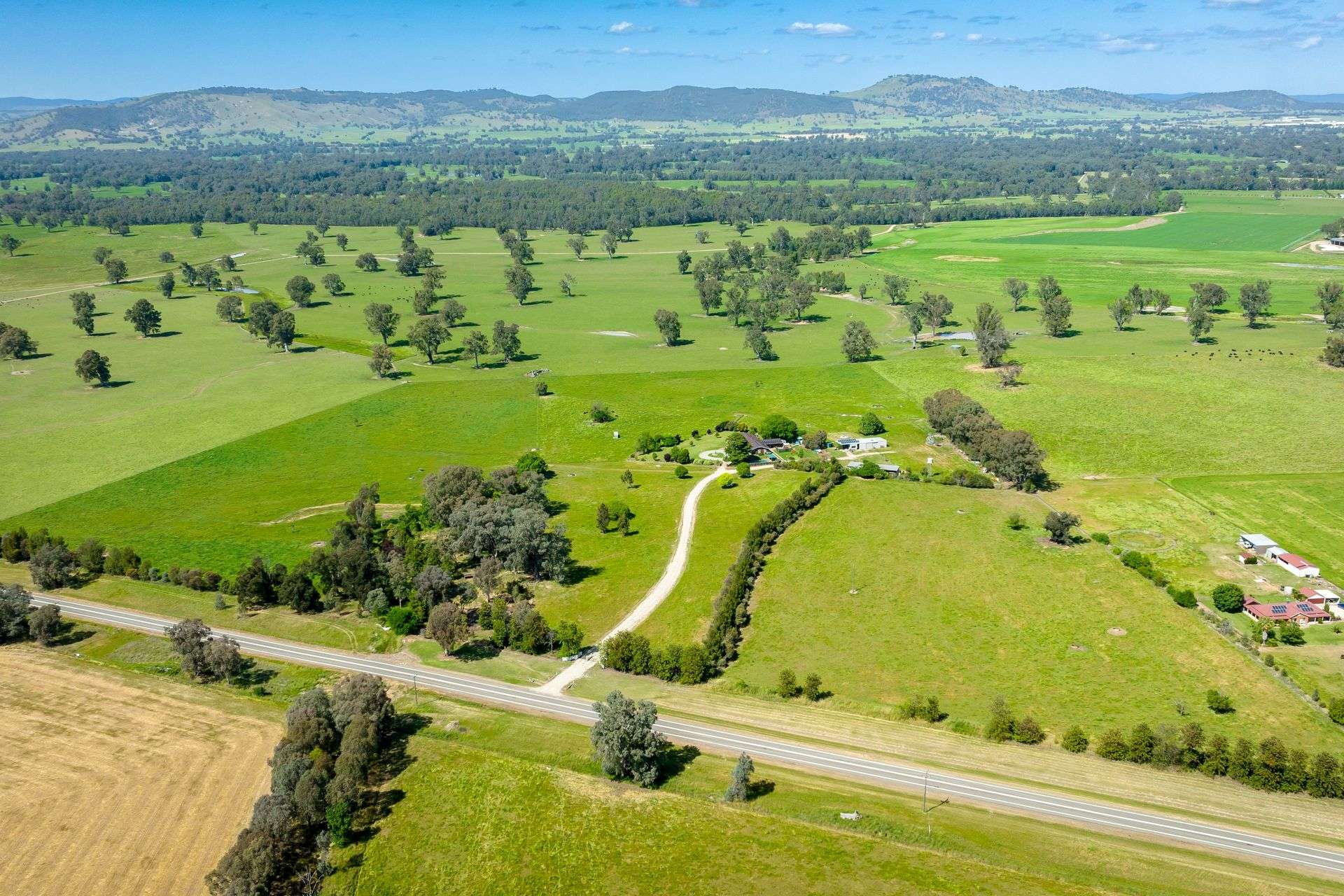 3223 Riverina Highway, Bungowannah For Sale by Farmbuy.com - image 6