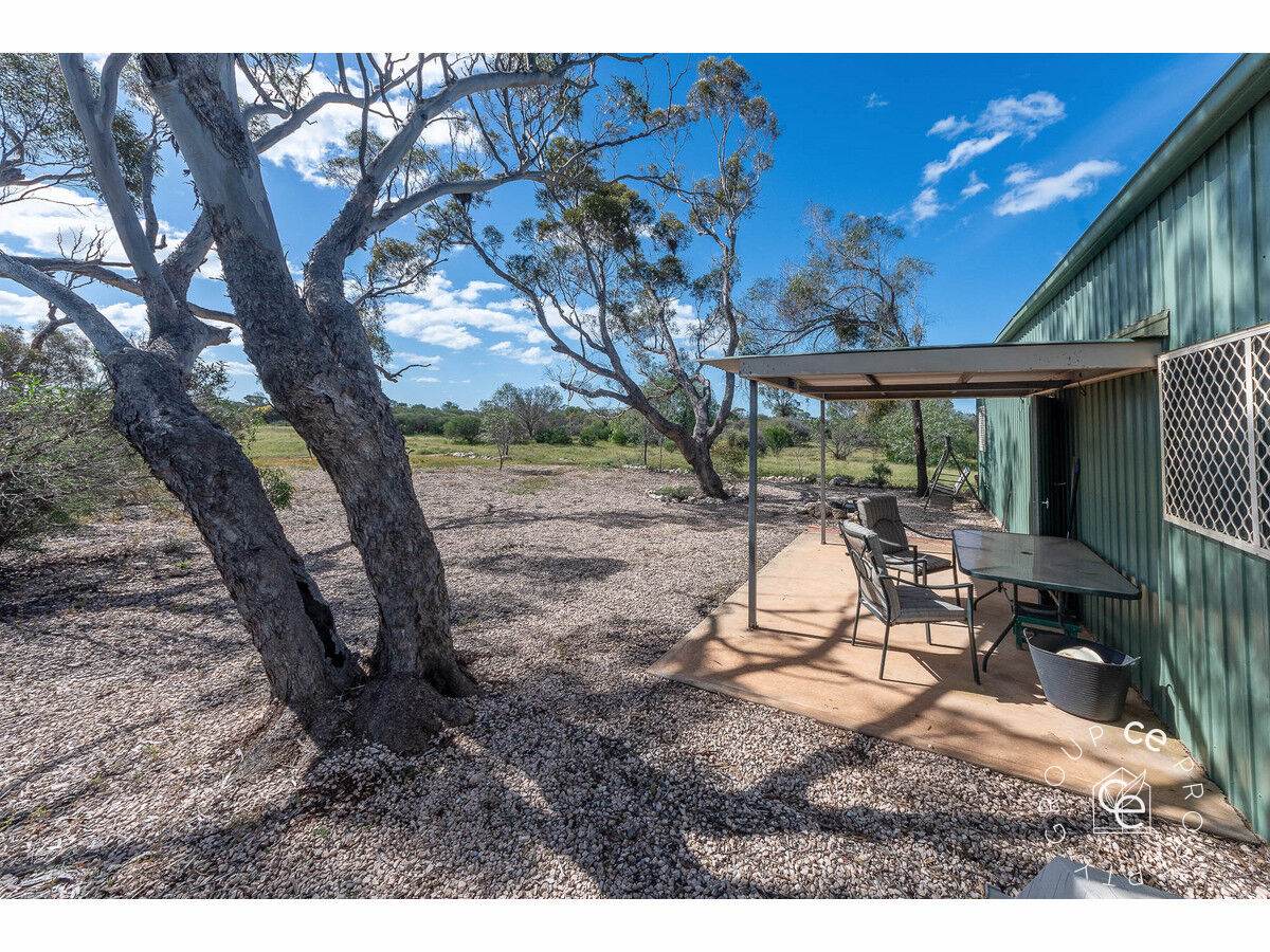6709 Murraylands Road, Punyelroo For Sale by Farmbuy.com - image 10