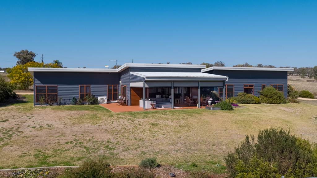 30 Karinda Drive, Inverell NSW 2360