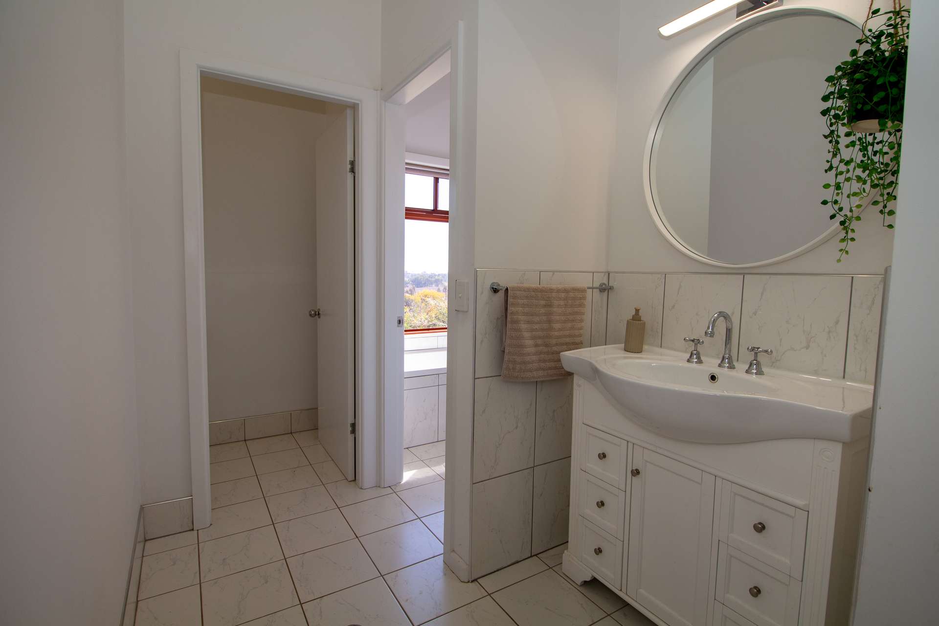 30 Karinda Drive, Inverell For Sale by Farmbuy.com - image 12