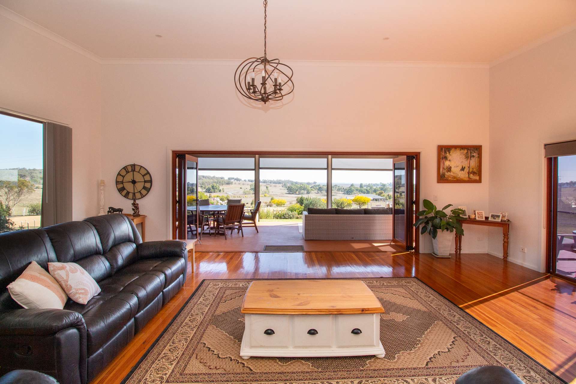 30 Karinda Drive, Inverell For Sale by Farmbuy.com - image 4