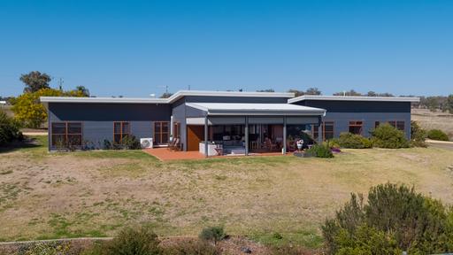Farm For Sale - NSW - Inverell - 2360 - Serene Rural Oasis - Horse Enthuisiats Dream 