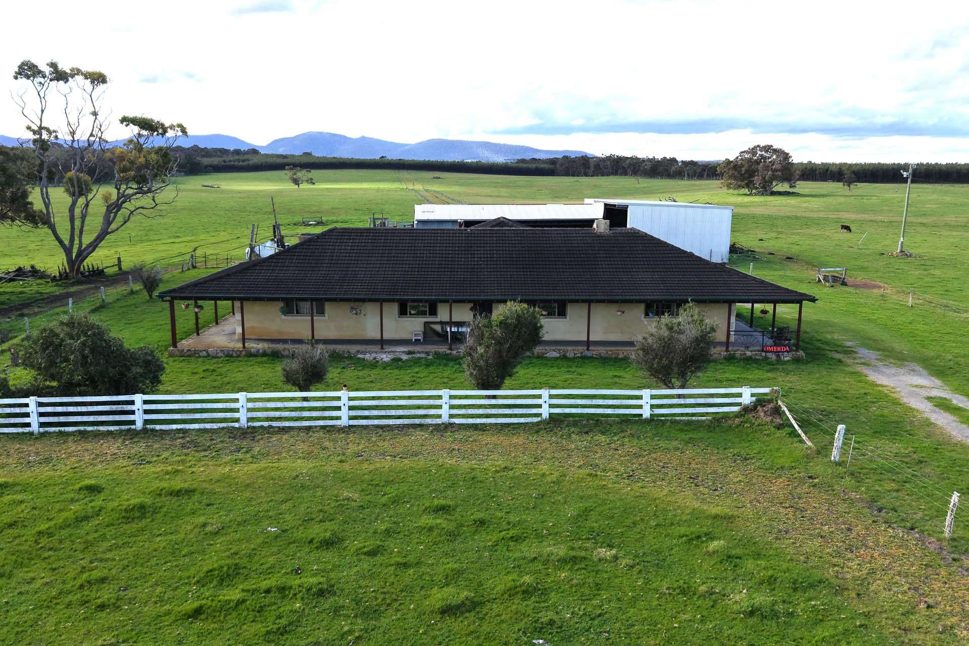 2003 Settlement Road, Napier For Sale by Farmbuy.com - image 4