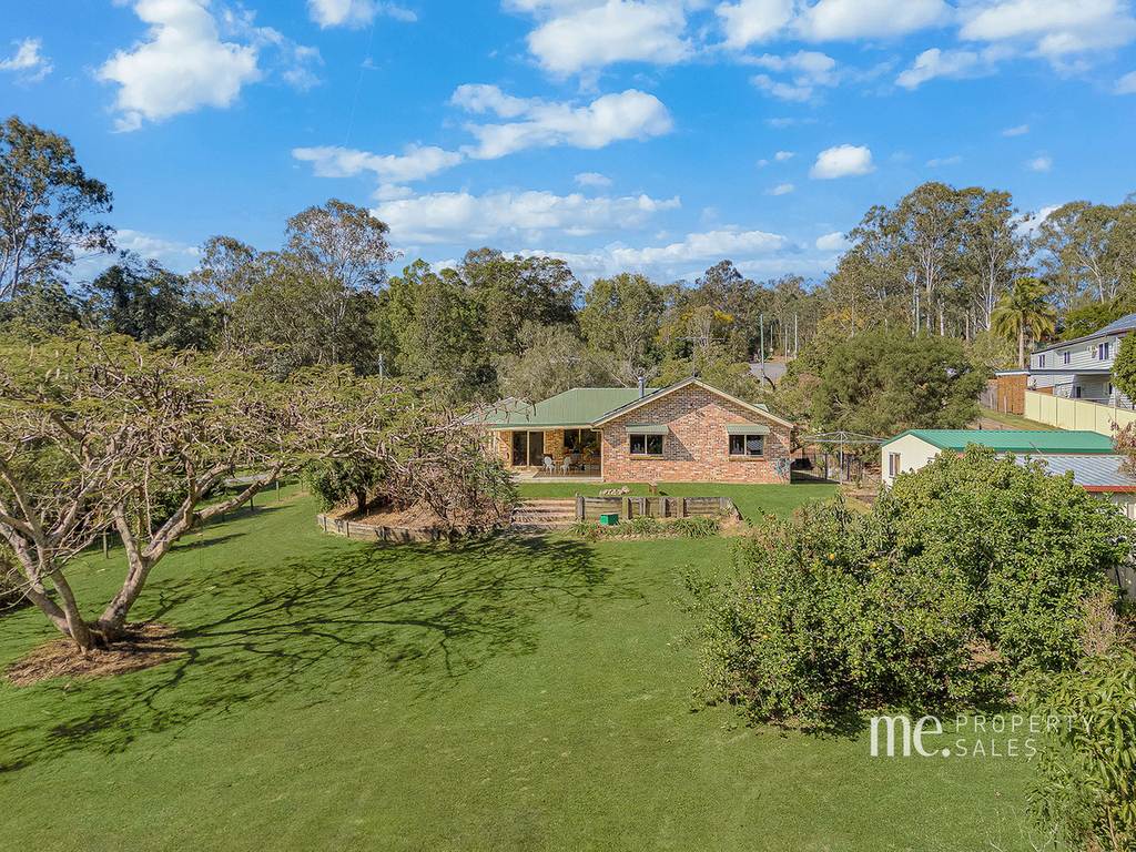 74 Saddleback Dve, Dayboro QLD 4521