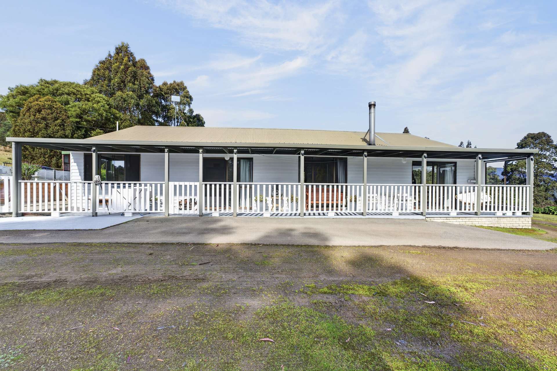 144 Umfrevilles Road, Kaoota For Sale by Farmbuy.com - image 1