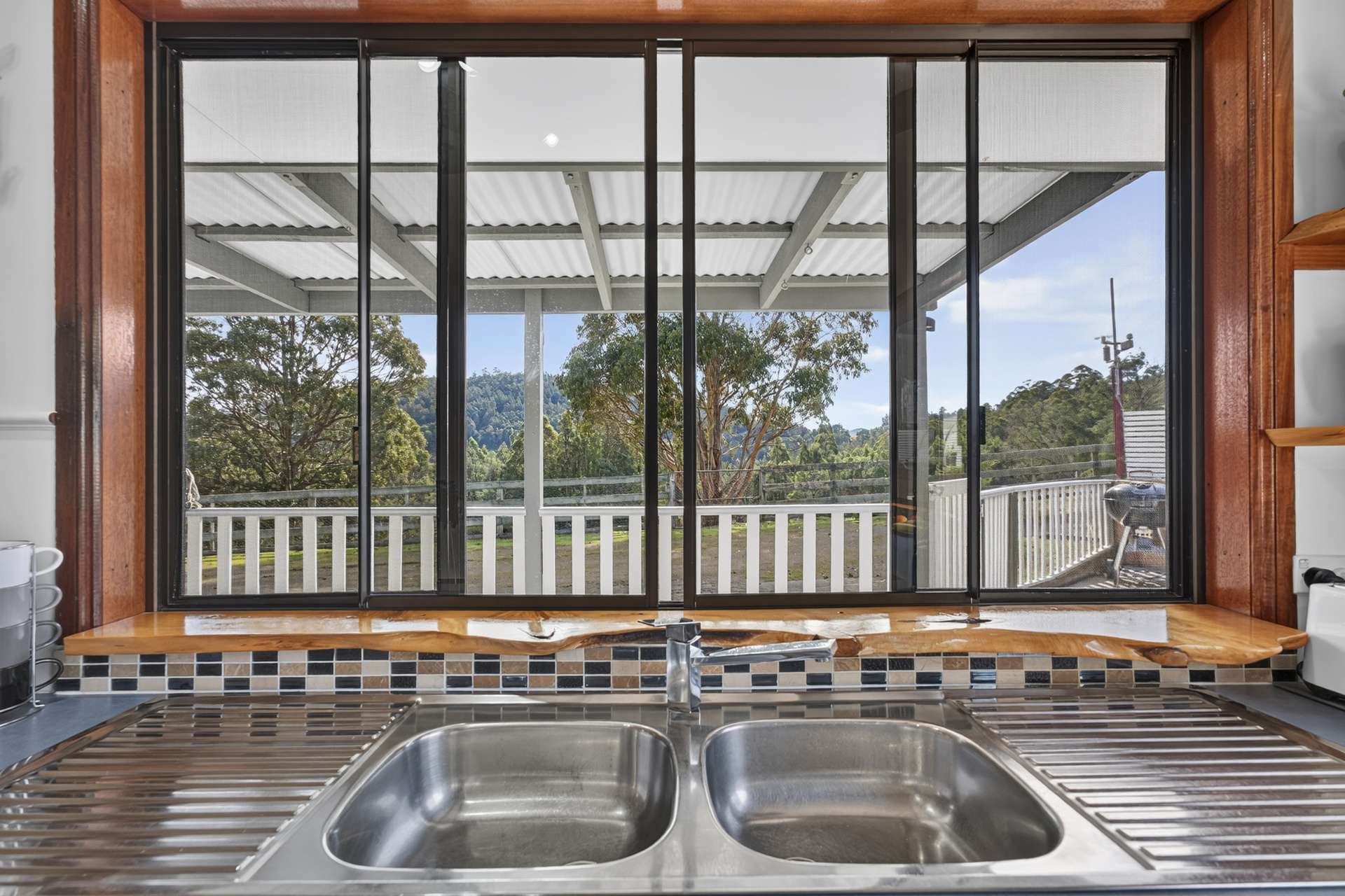 144 Umfrevilles Road, Kaoota For Sale by Farmbuy.com - image 8