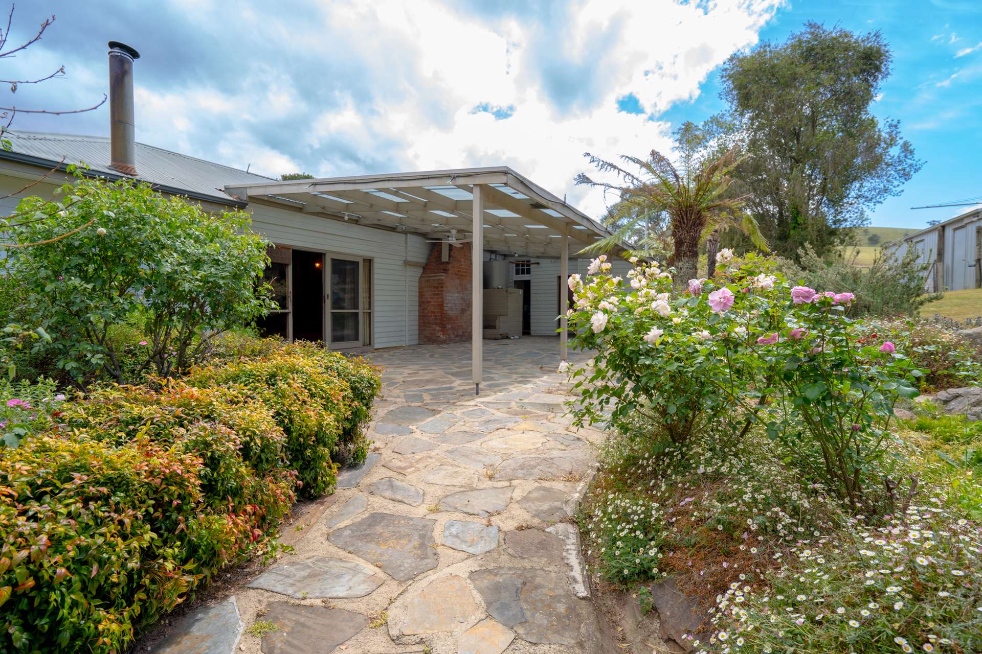 6 Scott Road, Ensay For Sale by Farmbuy.com - image 9