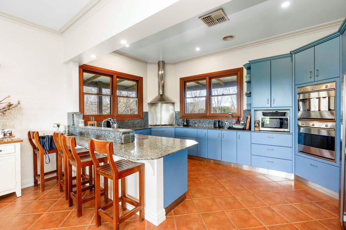 2 Gillard Road, East Wagga Wagga For Sale by Farmbuy.com - image 12