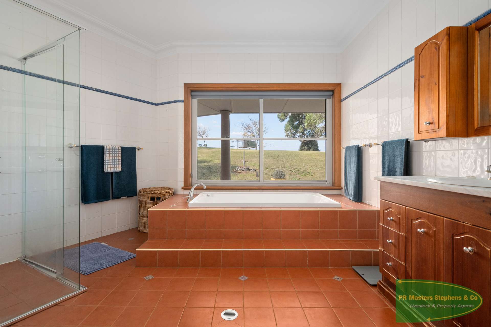 1249 Ganbenang Road, Lowther For Sale by Farmbuy.com - image 15