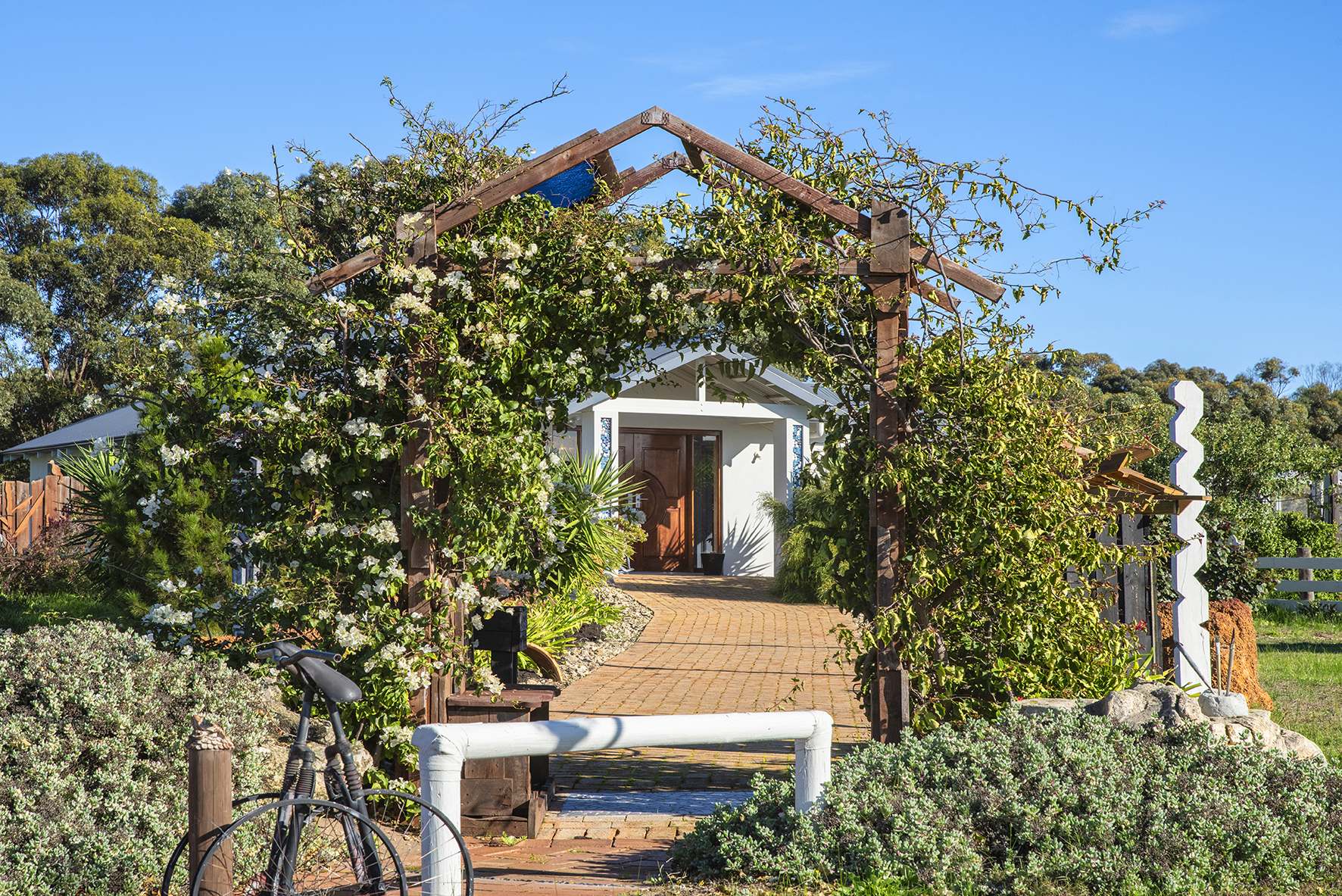 671 Mallokup Rd, Stirling Estate For Sale by Farmbuy.com - image 1