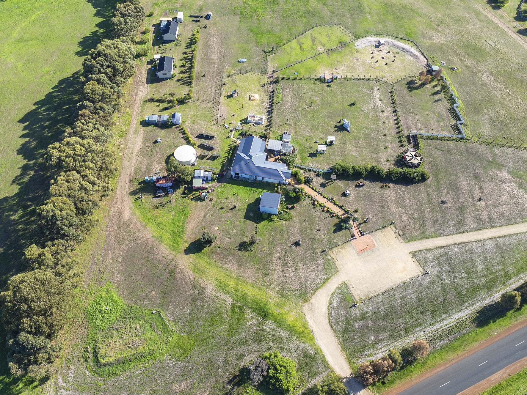 671 Mallokup Rd, Stirling Estate For Sale by Farmbuy.com - image 2