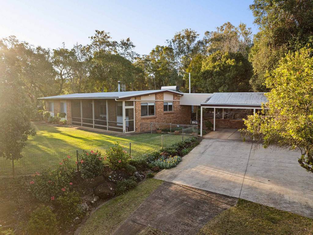 236 Gowrie Tilgonda Road, Gowrie Junction QLD 4352