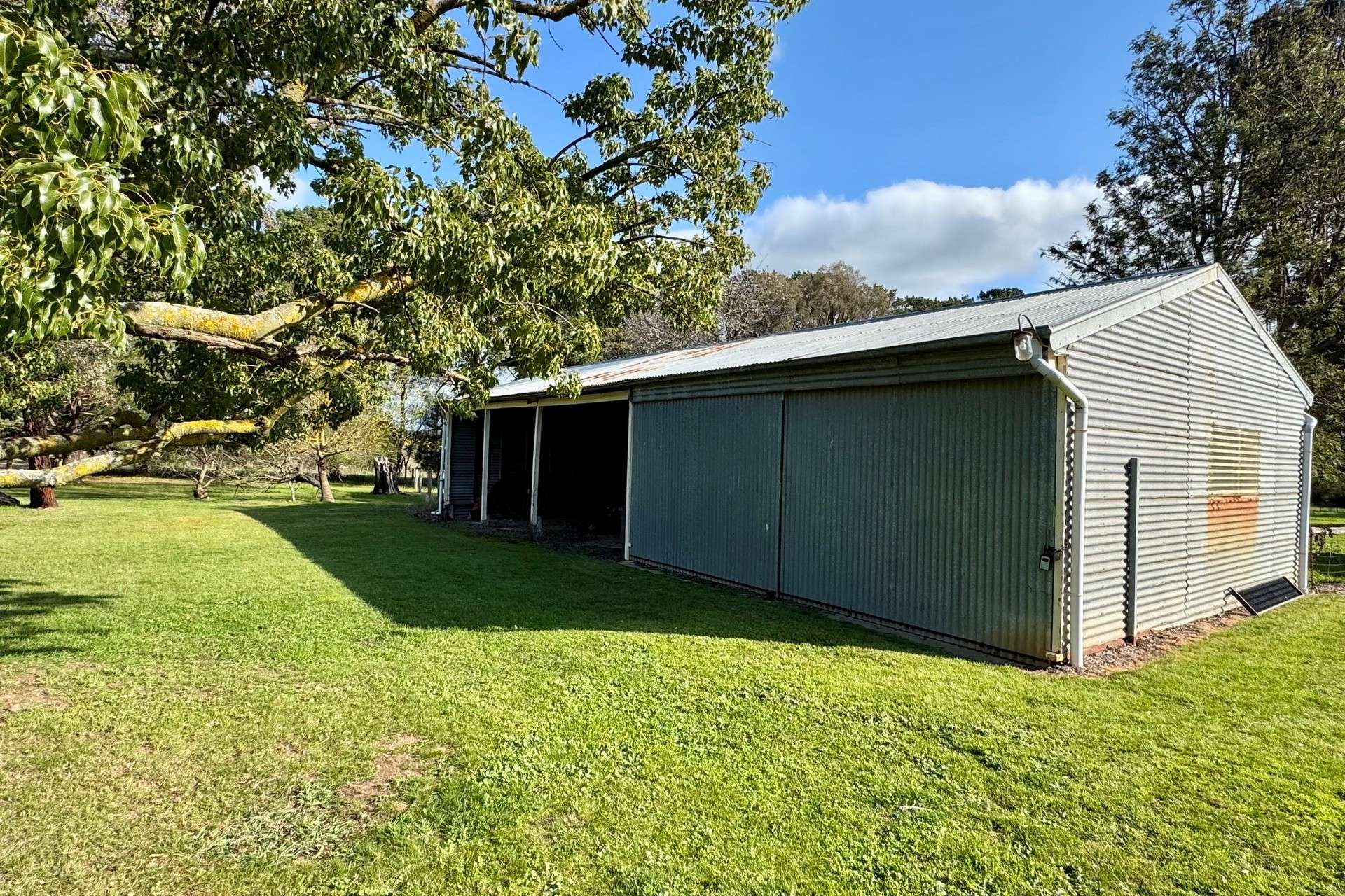 720 Estate Road, Lake Bolac For Sale by Farmbuy.com - image 9