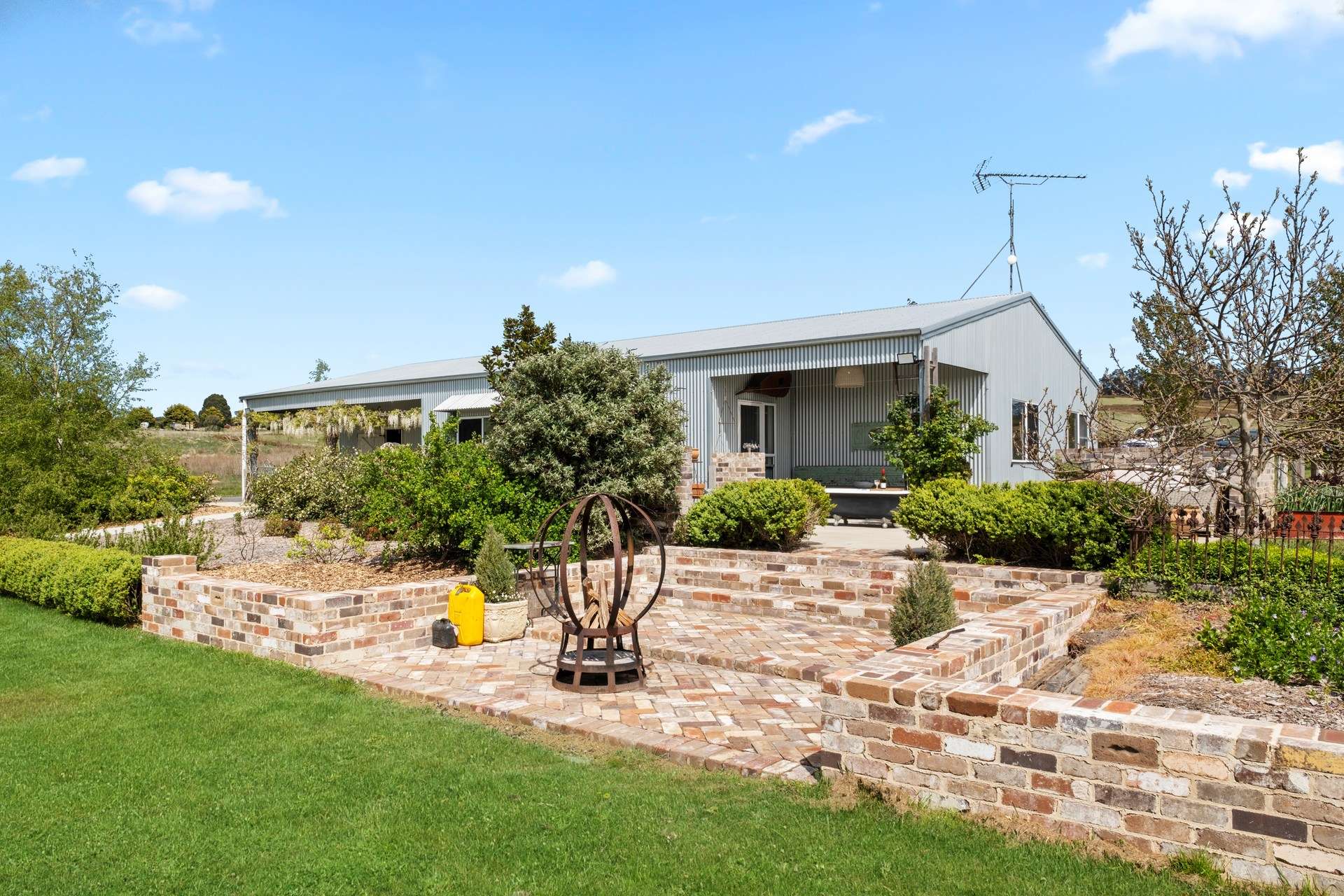 2878 Laggan Road, Laggan For Sale by Farmbuy.com - image 3
