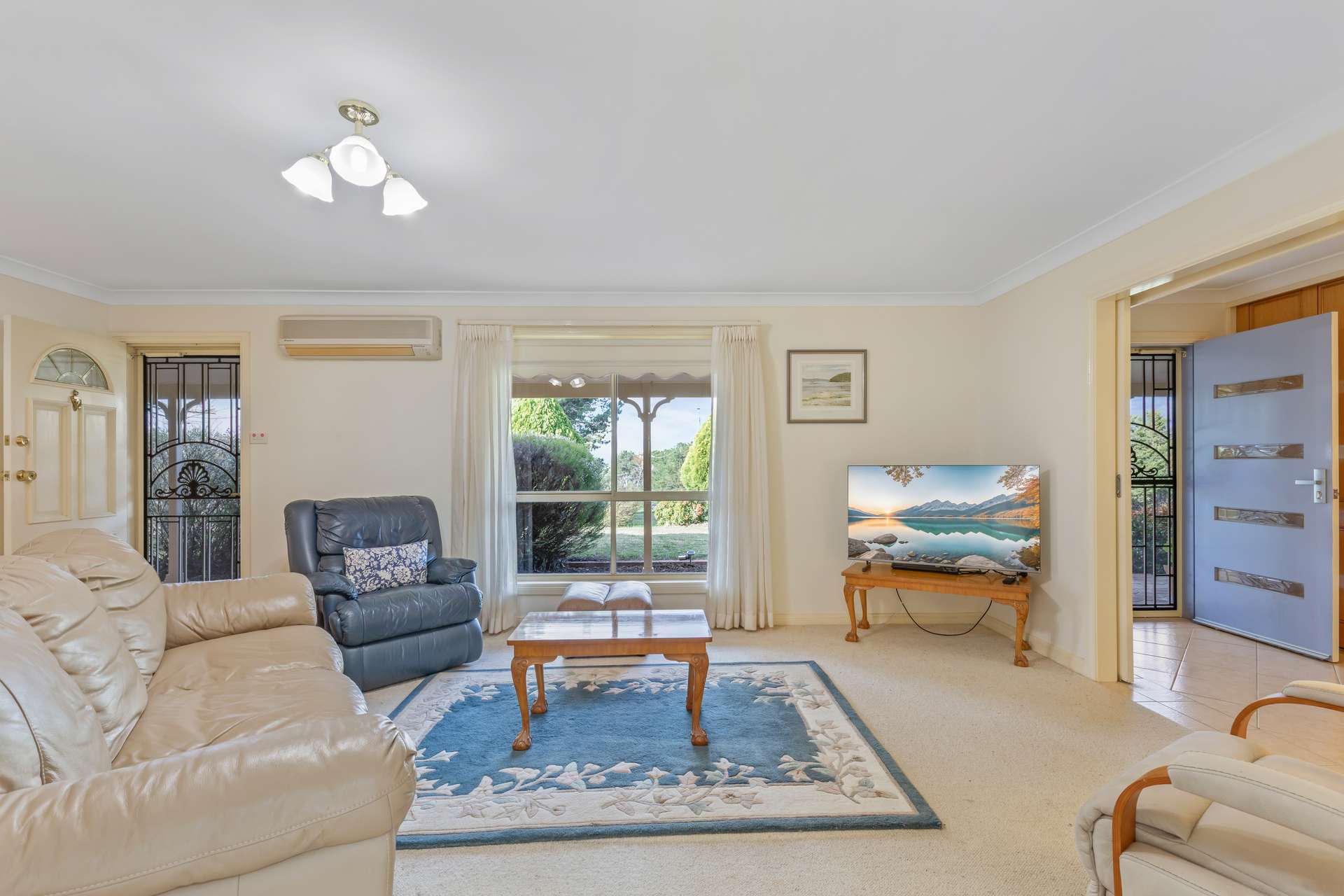 136 Sutherland Drive, Georges Plains For Sale by Farmbuy.com - image 10