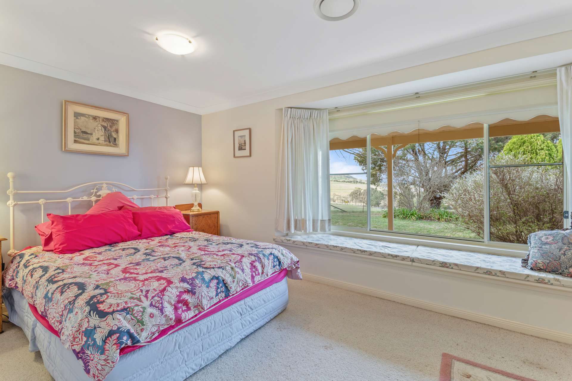 136 Sutherland Drive, Georges Plains For Sale by Farmbuy.com - image 15