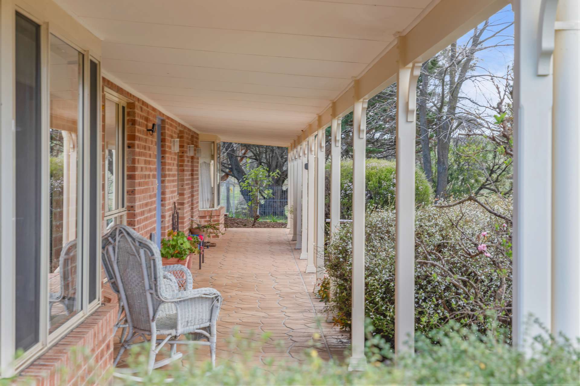 136 Sutherland Drive, Georges Plains For Sale by Farmbuy.com - image 2