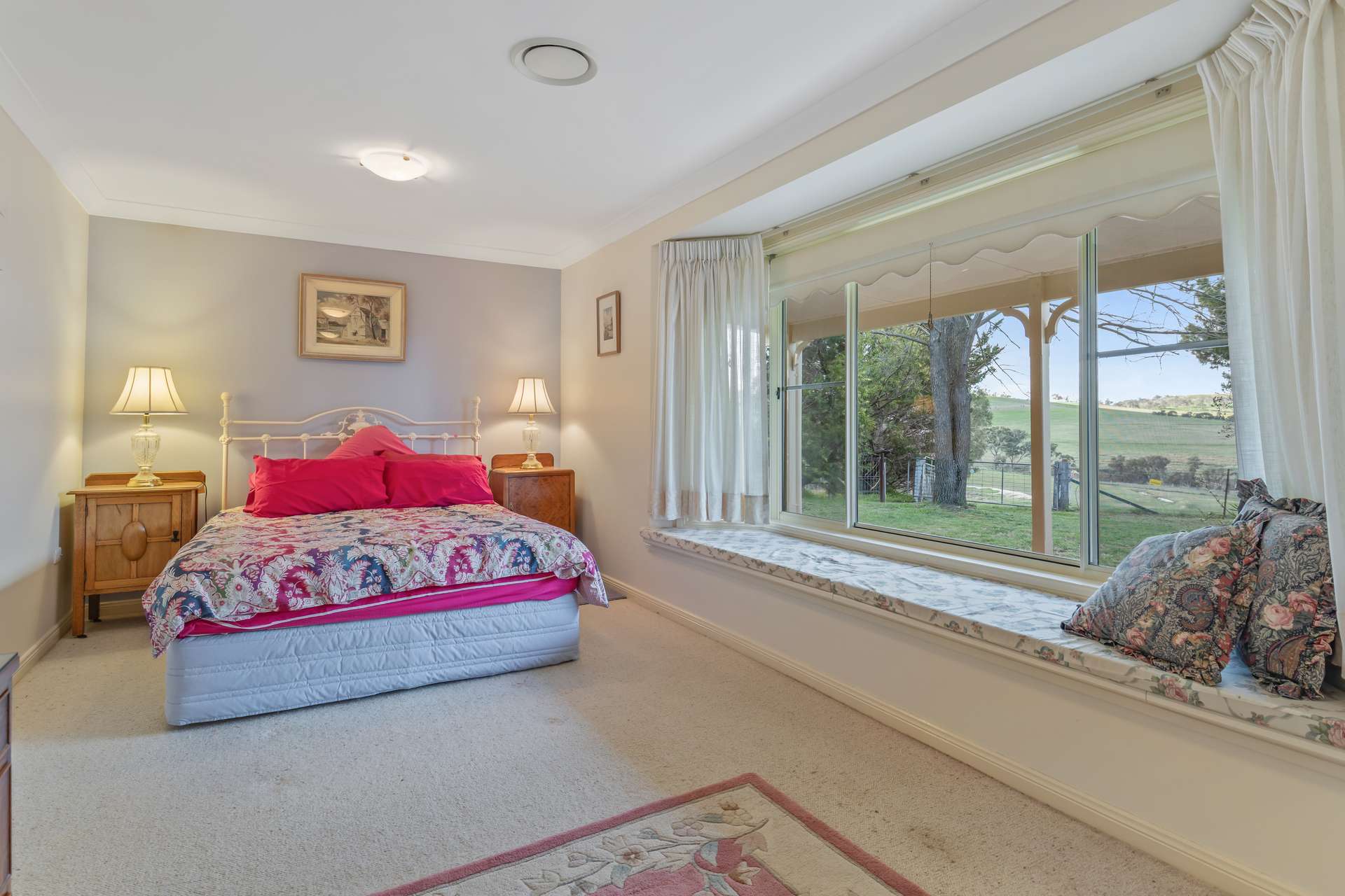 136 Sutherland Drive, Georges Plains For Sale by Farmbuy.com - image 14