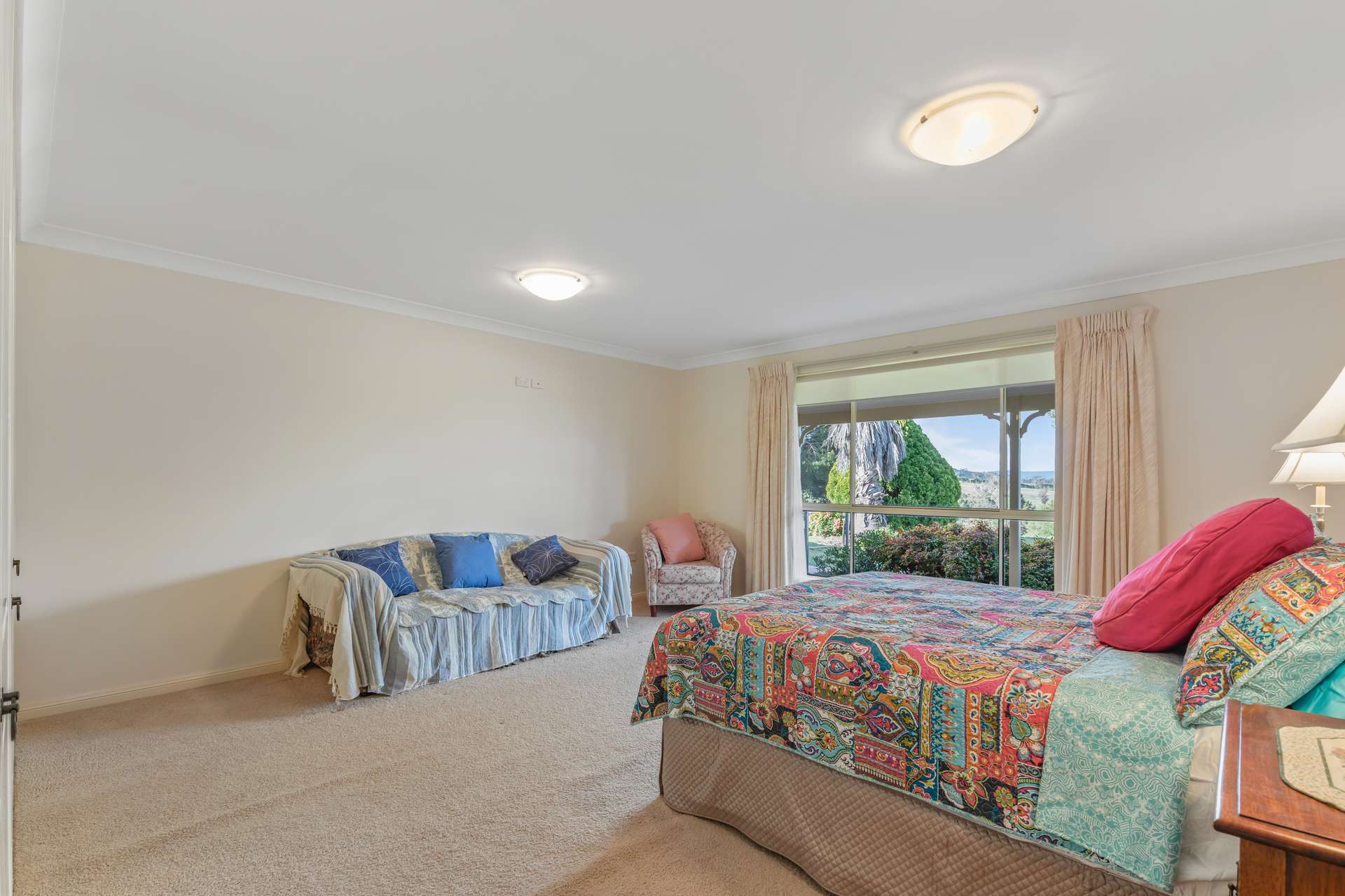 136 Sutherland Drive, Georges Plains For Sale by Farmbuy.com - image 11