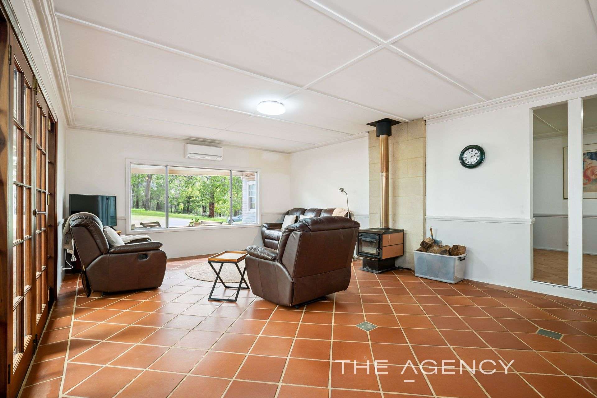 2060 Riley Road, Parkerville For Sale by Farmbuy.com - image 10